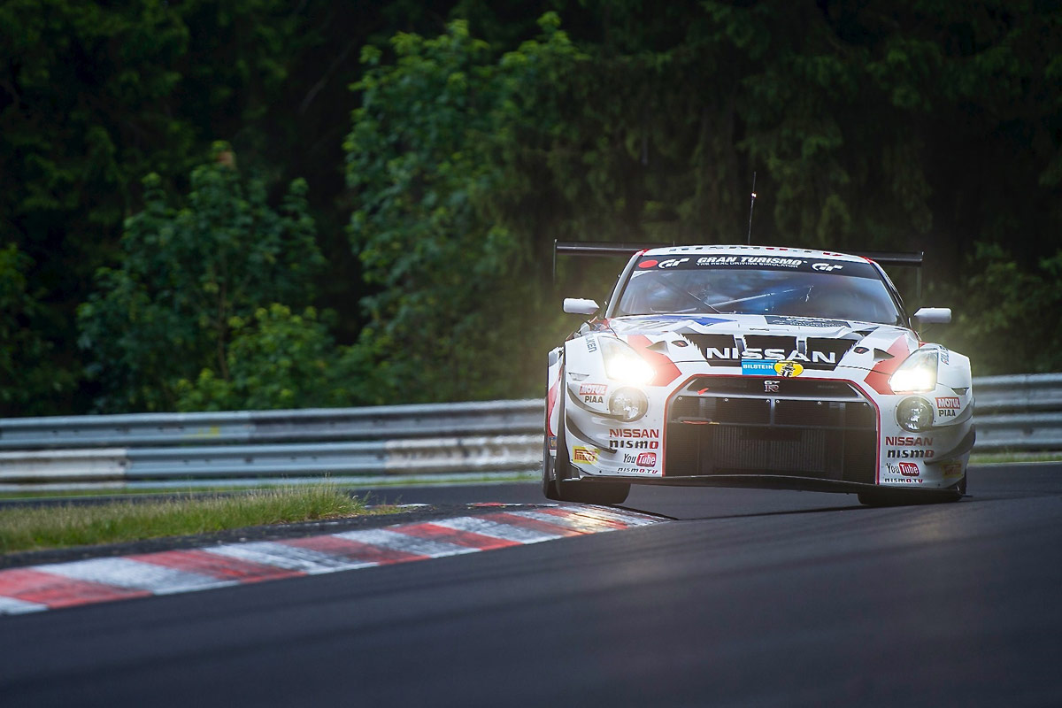 24h-Rennen 2016: Nissan mit drei GT-R in der Eifel am Start