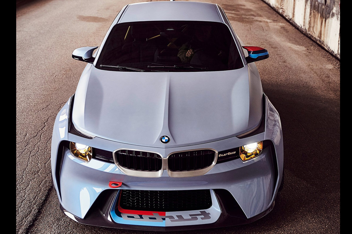 BMW-2002_Hommage-(15)