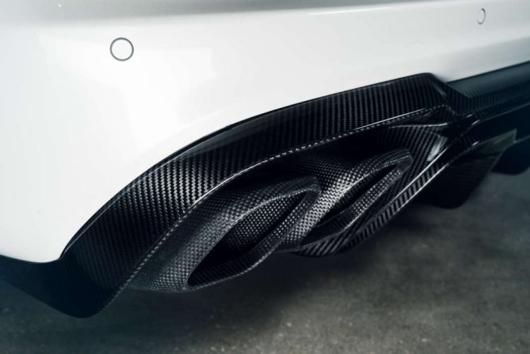 Mercedes-AMG E 63 Renntech 2015 (12)