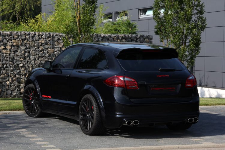 Porsche Cayenne Turbo Merdad Collection Coupe Wallpaper 2012 (1)