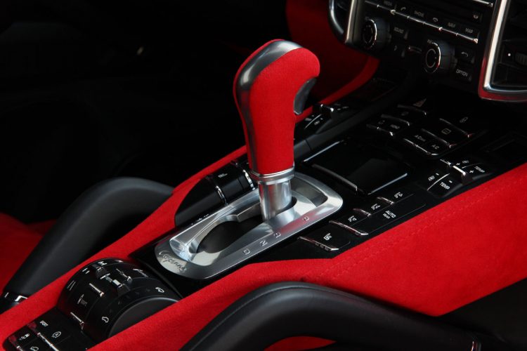 Porsche Cayenne Turbo Merdad Collection Coupe Wallpaper 2012 (22)