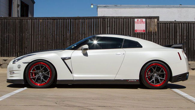 nissan-gt-r-16