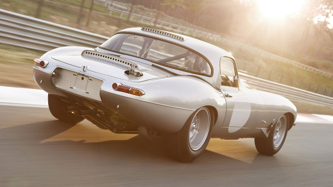 Jaguar-Lightweight-txt 1