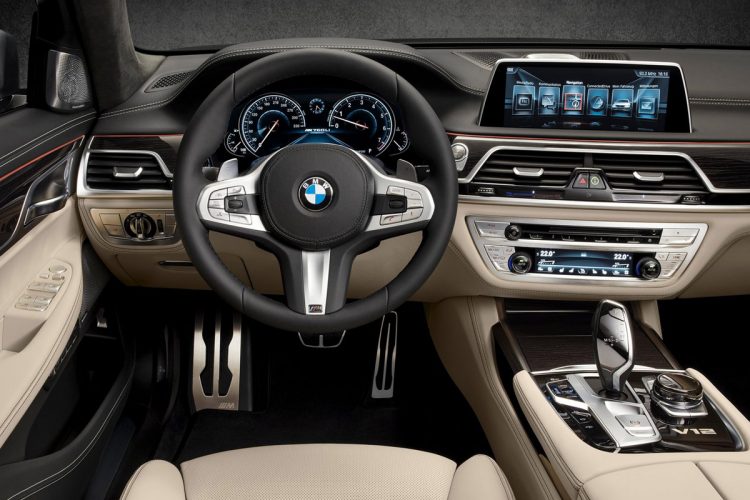 BMW-M760Li_xDrive-(23)