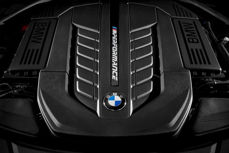 BMW-M760Li_xDrive-(34)
