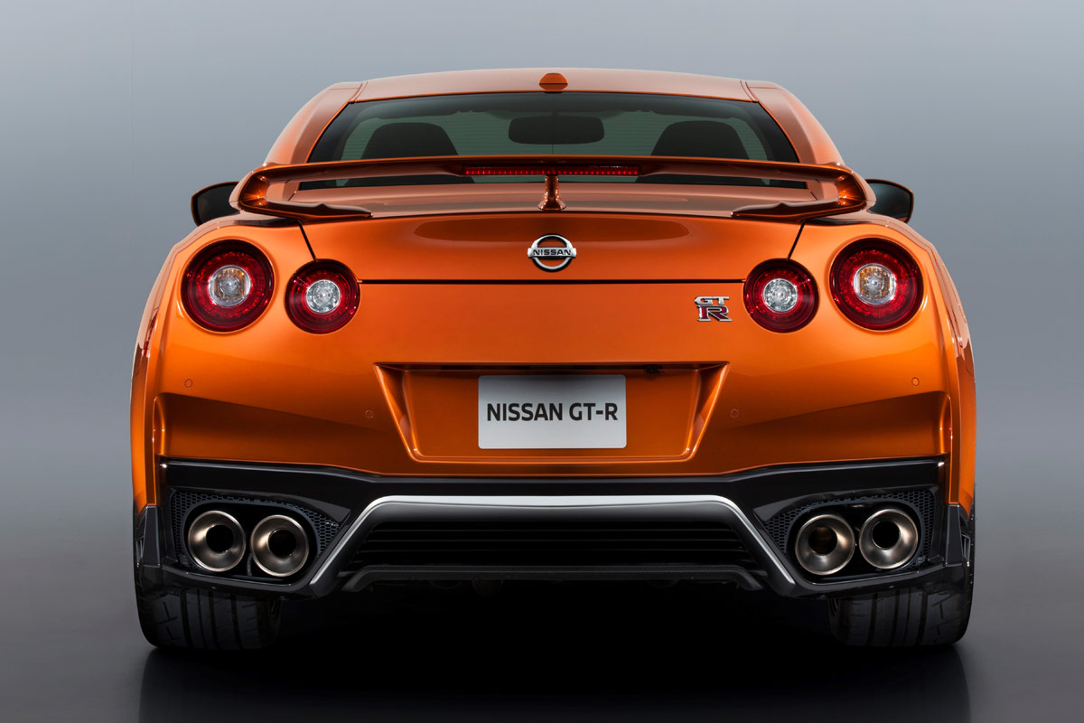 Nissan GT-R 2016 Wallpaper (9)