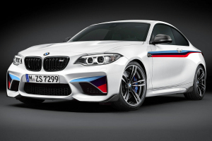 BMW M2 mit M Performance Parts 2016