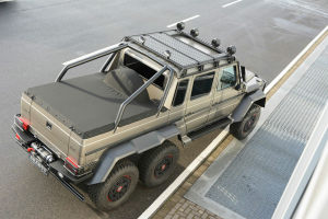 Mercedes G 63 AMG 6x6 Brabus Offroad 2014