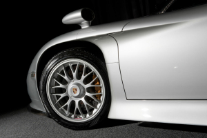 Porsche 911 GT1 RM Auctions 2012 Wallpaper (6)