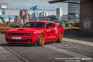 Dodge Challenger SRT Hellcat Prior Design 2016