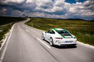 Porsche 911 R 28