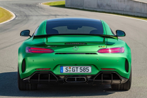 Mercedes-Benz-AMG_GT_R-(41)