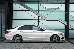 Mercedes C 450 AMG 4MATIC 2015
