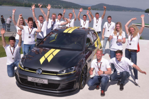 VW-Golf-GTI-Dark-Shine