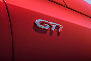 Peugeot 308 GTi 2015