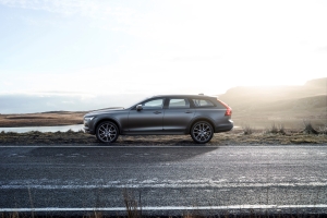Volvo V90 Cross Country