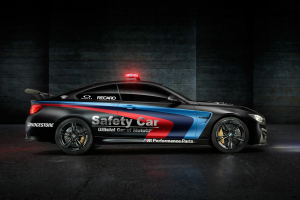 BMW M4 Safety Car MotoGP 2015