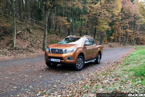 nissan-navara-np300-2-1