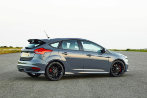 Ford-Focus-ST-(13)