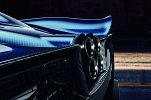 Pagani Huayra Roadster 5