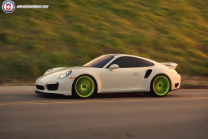Porsche 911 turbo S Wheelsboutique 2015 (29)