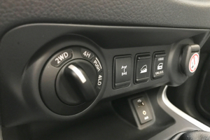 nissan-navara-np300-11-1