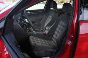 VW Golf VII GTI 2013