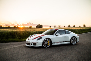 Porsche 911 R 10