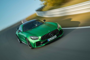 Mercedes-Benz-AMG_GT_R-(5)