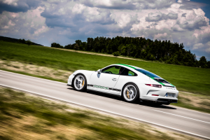 Porsche 911 R 21