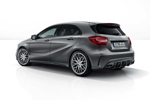 Mercedes A 45 AMG 2015