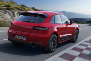 Porsche Macan GTS 2015