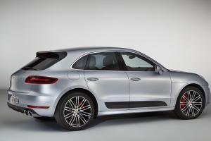 Porsche Macan Turbo Performance Paket 2