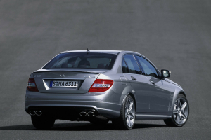 Mercedes-Benz C63 AMG (2008)