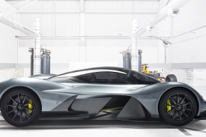 aston-martin-red-bull-racing-am-rb-001(3)