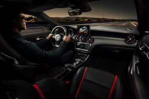 Mercedes A 45 AMG 2015