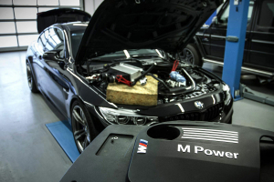BMW M4 F82 Mcchip-DKR 2015