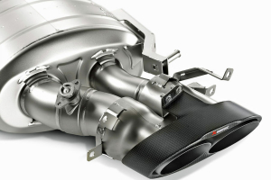 Besuch bei Akrapovic 2014