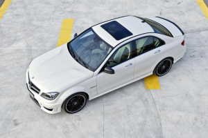 Mercedes C 63 AMG 2011