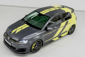 VW-Golf-GTI-Dark-Shine-(2)