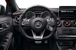 Mercedes A 45 AMG 2015