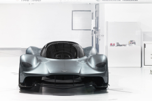 aston-martin-red-bull-racing-am-rb-001(4)