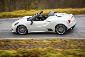 Alfa-Romeo-4C-Spider-(47)