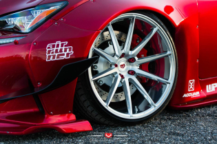 Lexus RC-F: Bodykit Rocket Bunny, Felgen Vossen Wheels