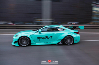 Lexus RC-F: Bodykit Rocket Bunny, Felgen Vossen Wheels