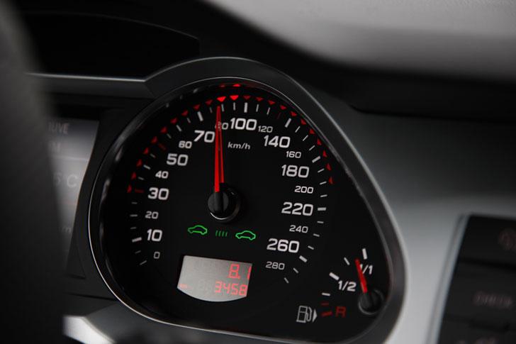 Audi Q7 V12 TDI Test (32) Audi Q7 V12 TDI Test (32)