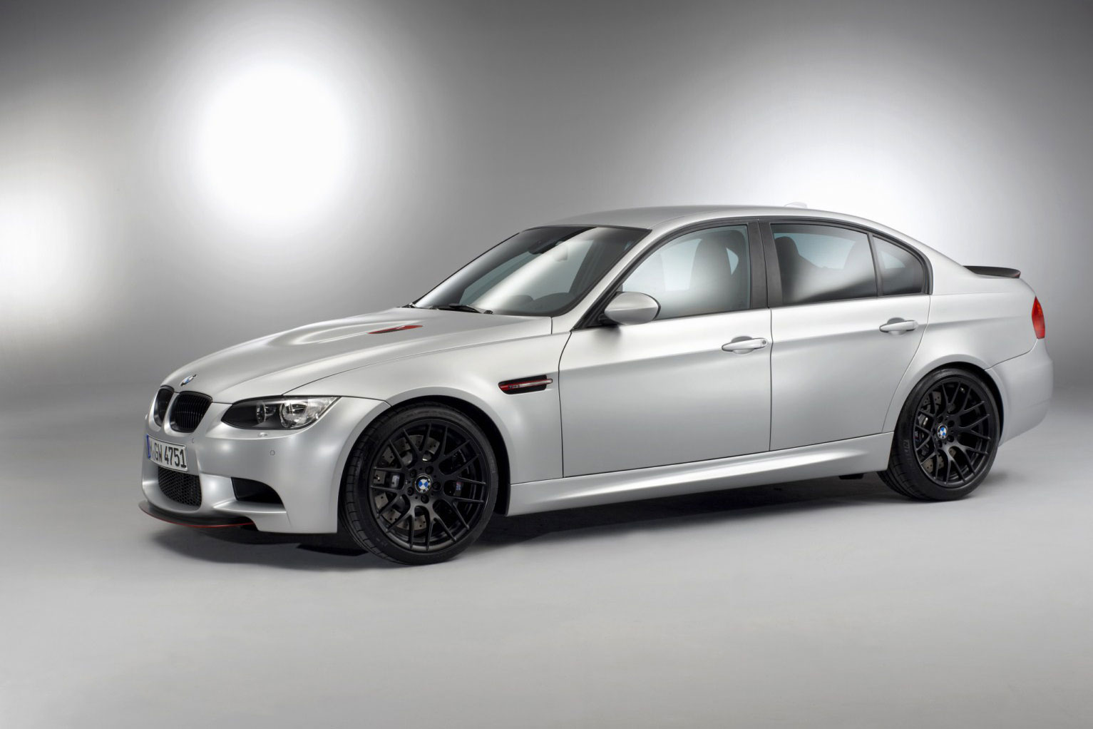 BMW M3 CRT vorgestellt: GTS als Limo