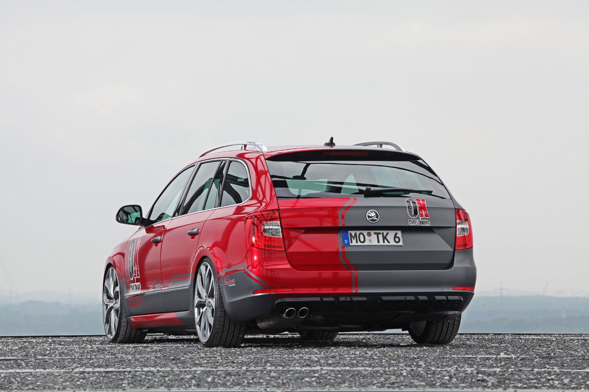 Skoda Superb Combi TDI OK Chiptuning 2013 1