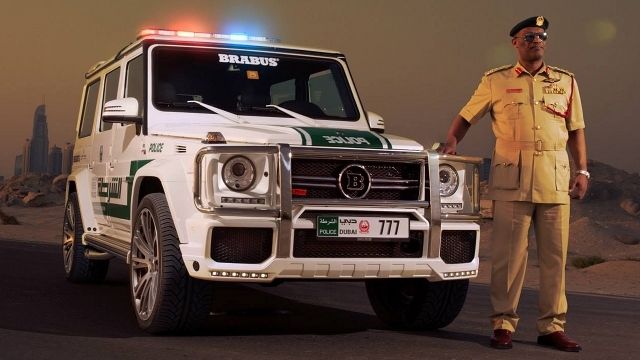 Brabus G700 Widestar für die Dubai Police
