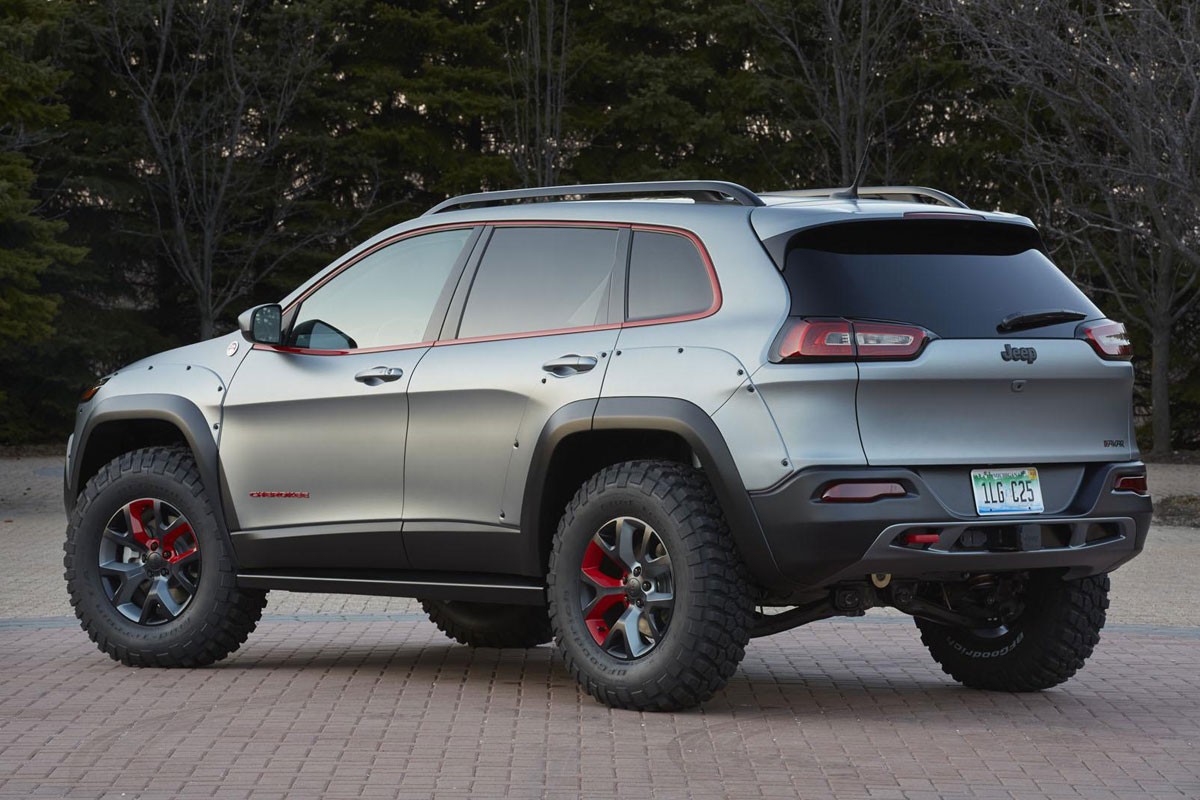 Jeep Cherokee Oster Jeep Safari 2014